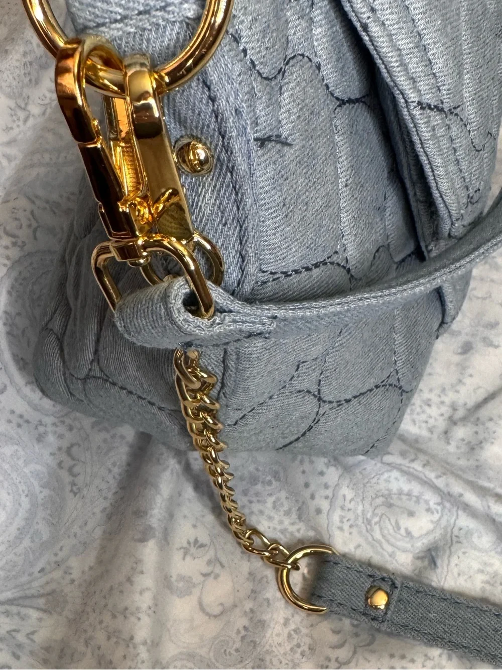 Betsey Johnson Light Blue Soft Denim Quilted Heart Crossbody & Red Bandana Clip